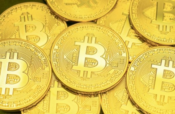 Binance ビットコイン 仮想通貨 BTC BCD